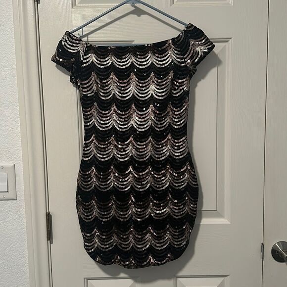Windsor sparkle dress - Picture 1 of 5